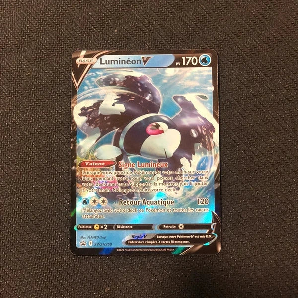 Carte Pokemon- Lumineon V SWSH250-Promo-FR-Proche Neuve